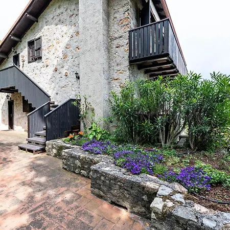 Antico Fienile Belvedere Gardone Riviera
